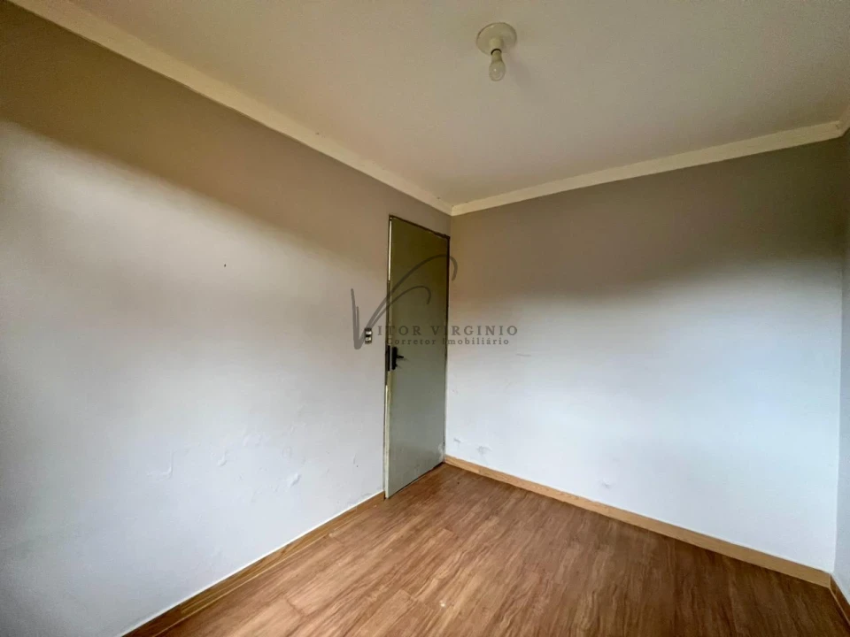 Imagens do imóveis Casa térrea com terreno inteiro no bairro Antonio Zanaga em Americana/SP