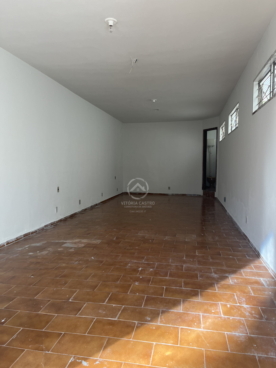 PONTO COMERCIAL PROXIMO AO SÃO JOSE Imagens do imóveis PONTO COMERCIAL PROXIMO AO SÃO JOSE