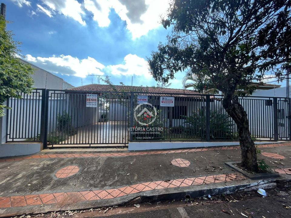 CASA  NO CENTRO Imagens do imóveis CASA  NO CENTRO