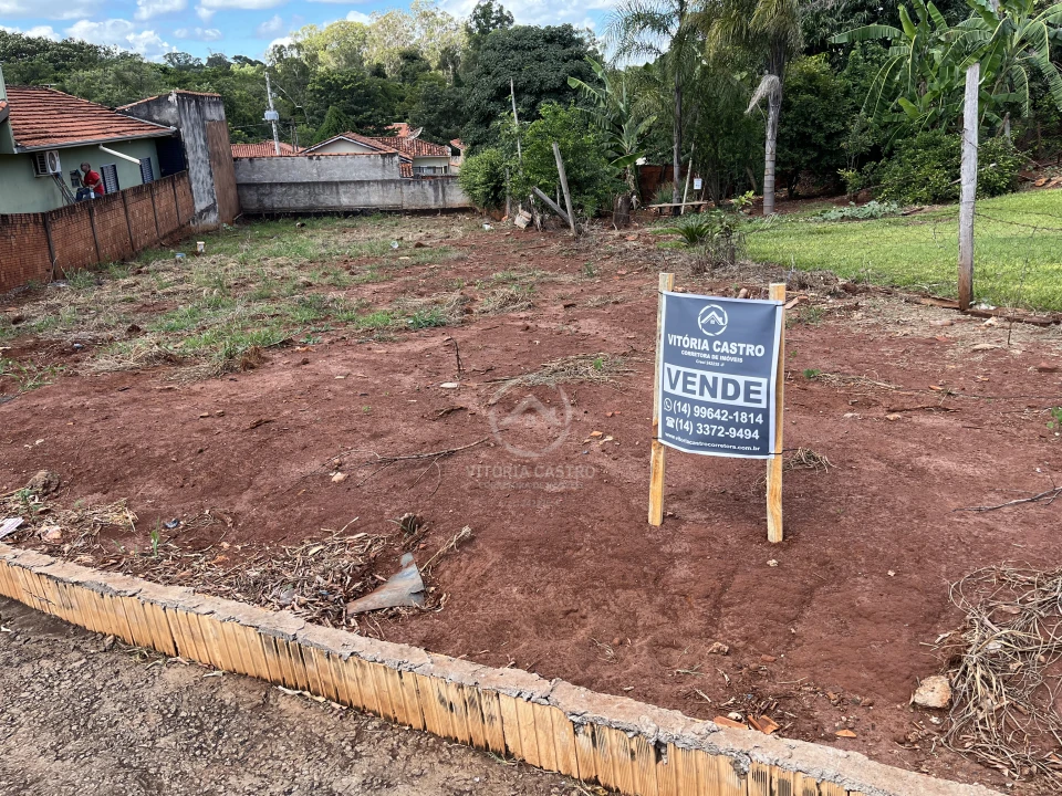 TERRENO NA VILA SIDERIA