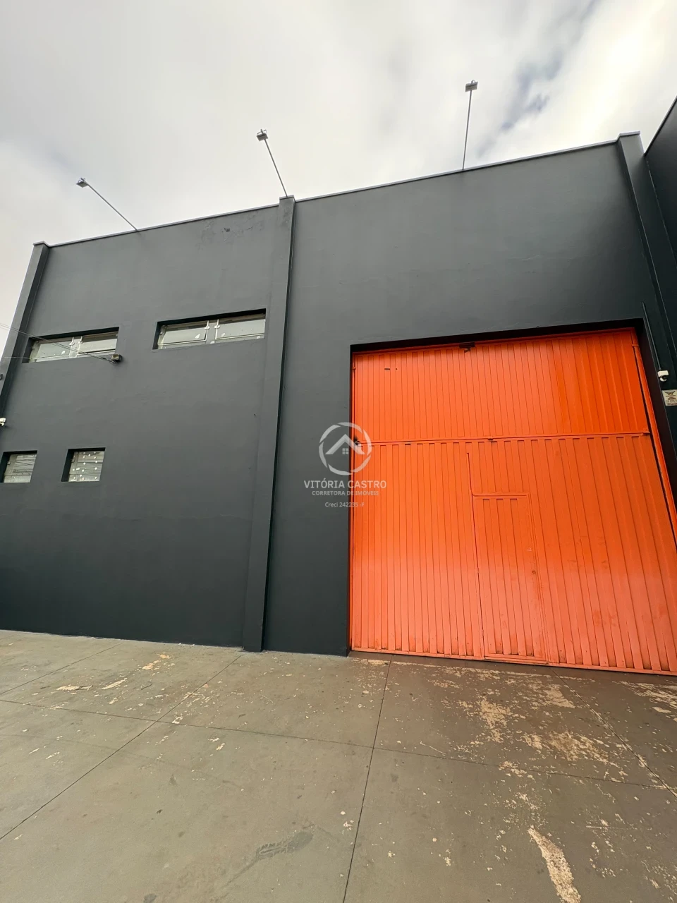 BARRACÃO COMERCIAL