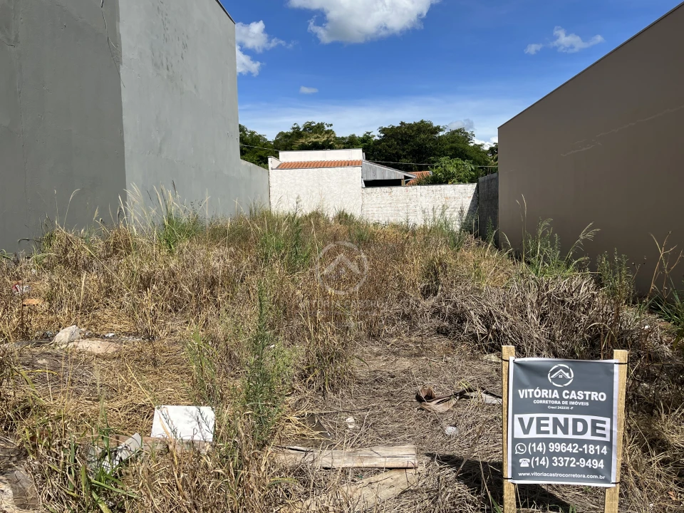TERRENO NO JARDIM MIRIAN