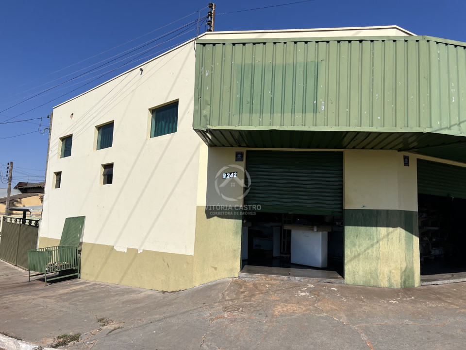 IMOVEL COMERCIAL
