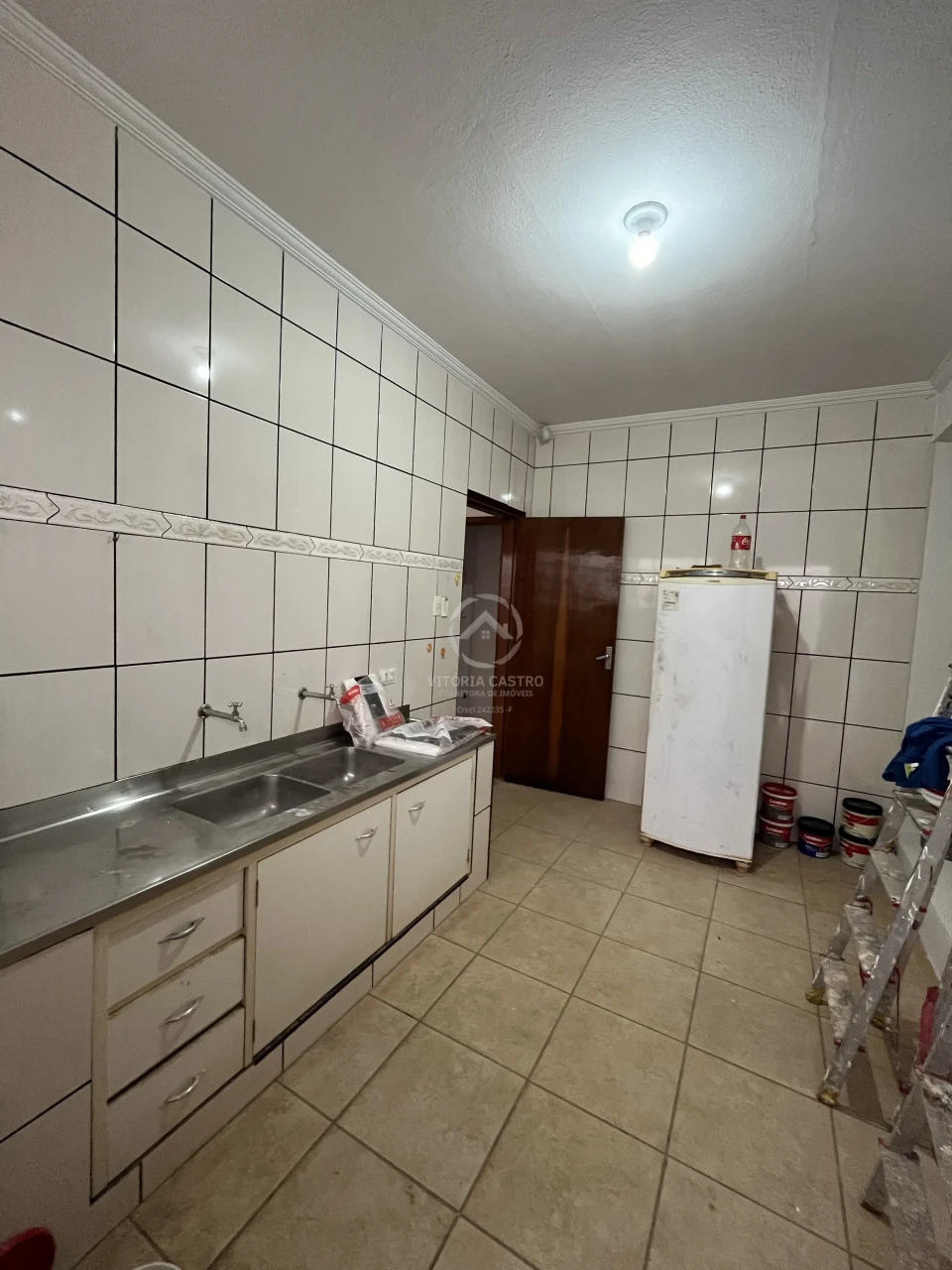 IMOVEL COMERCIAL COM SALAS