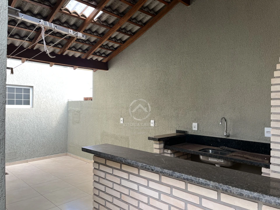 CASA NO RESIDENCIAL VIVIANE