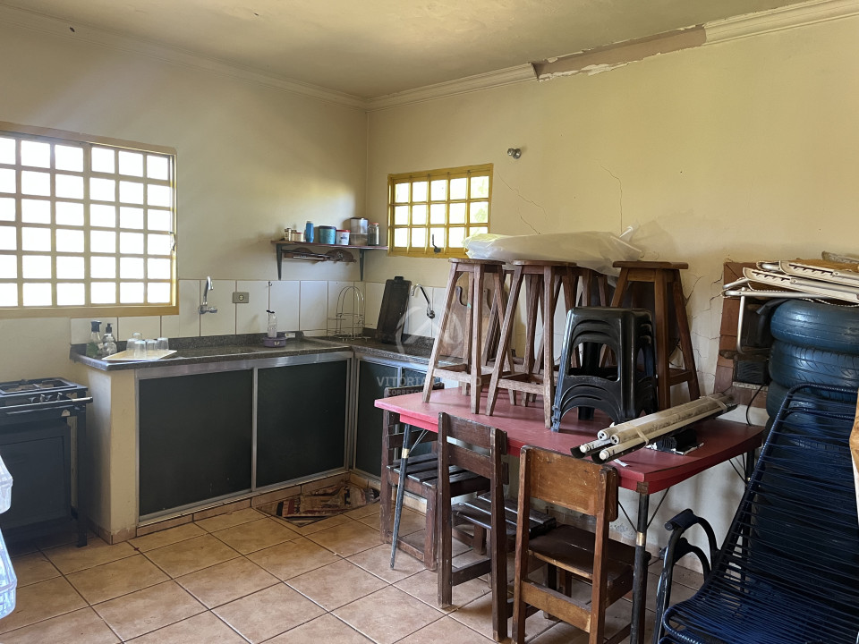 RANCHO NA BEIRA DO RIO PARDO