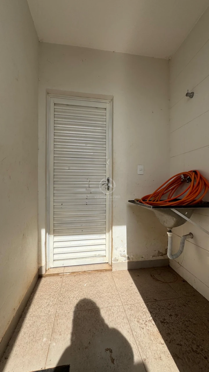 IMOVEL RESIDENCIAL