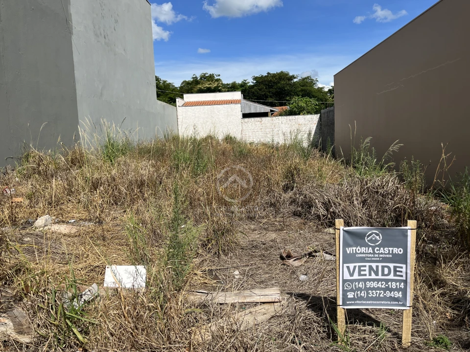 TERRENO NO JARDIM MIRIAN