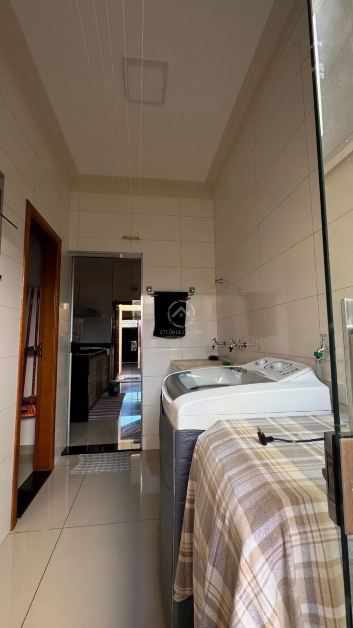 Imagens do imóveis CASA NO JARDIM FERNANDA