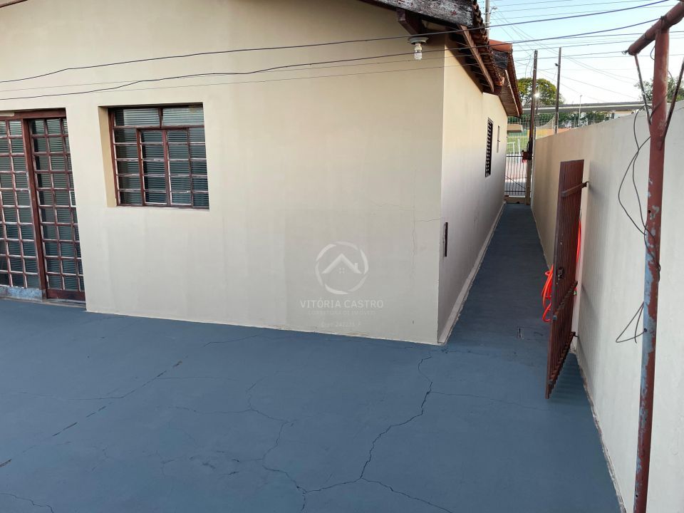 CASA EM BERNARDINO DE CAMPOS Imagens do imóveis CASA EM BERNARDINO DE CAMPOS