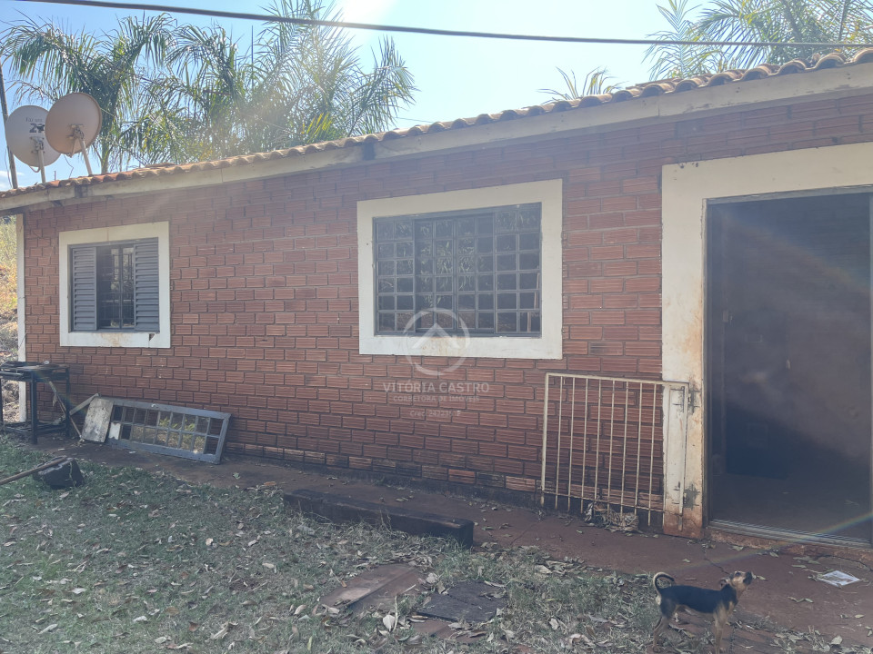 RANCHO NA BEIRA DO RIO PARDO