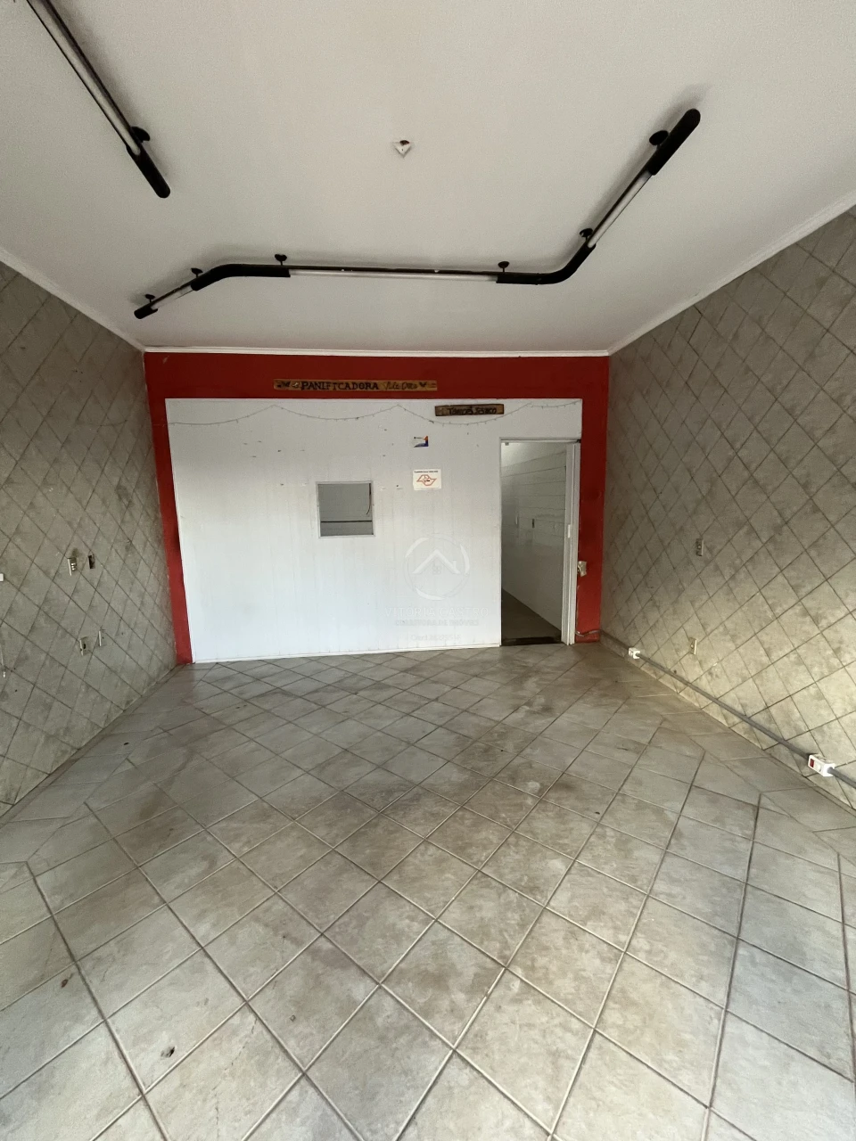 IMOVEL COMERCIAL