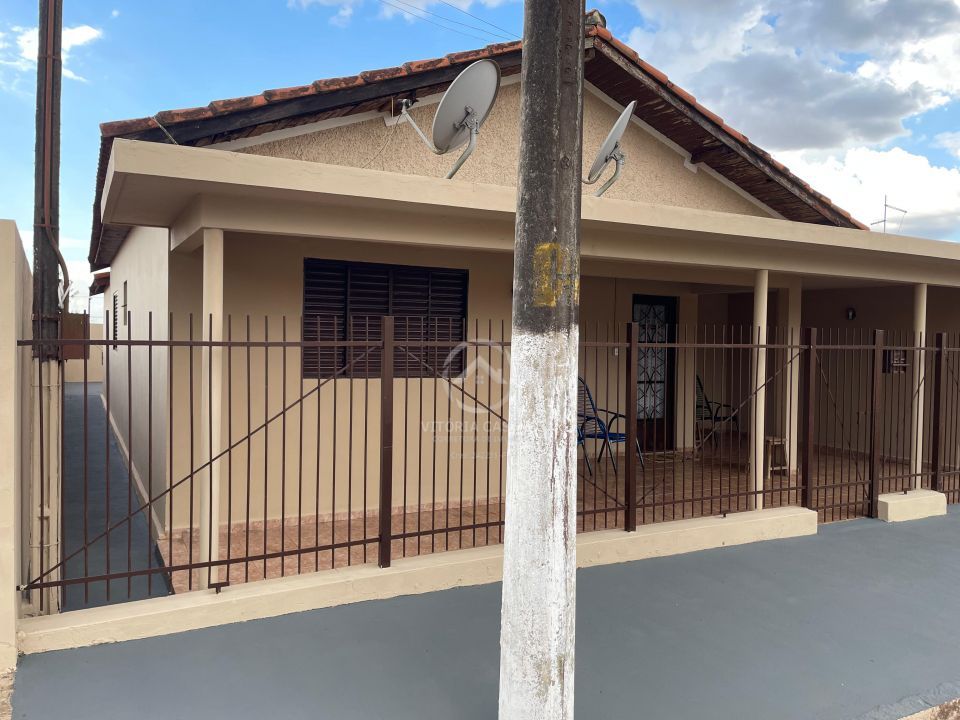CASA EM BERNARDINO DE CAMPOS Imagens do imóveis CASA EM BERNARDINO DE CAMPOS