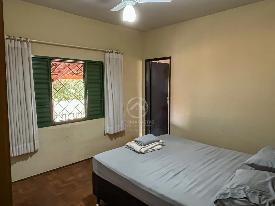 Imagens do imóveis CASA NA ESQUINA DA ESCOLA ARNALDO