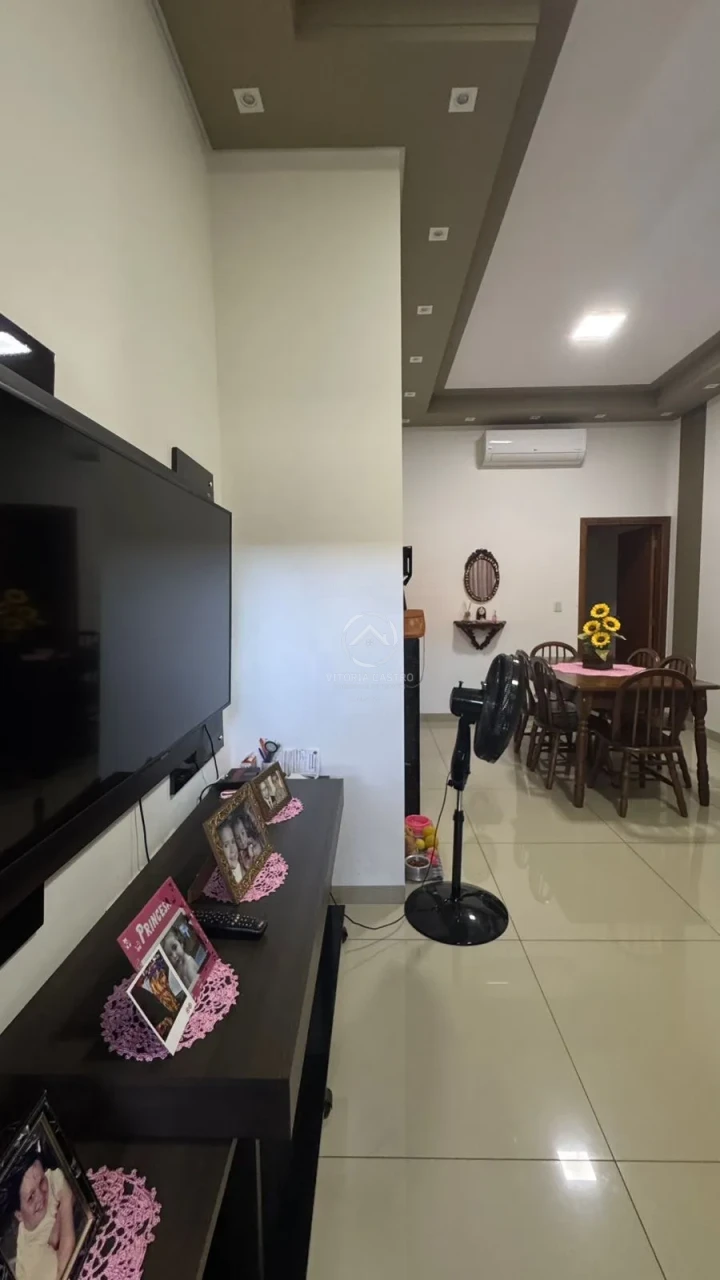 Imagens do imóveis CASA NO JARDIM FERNANDA