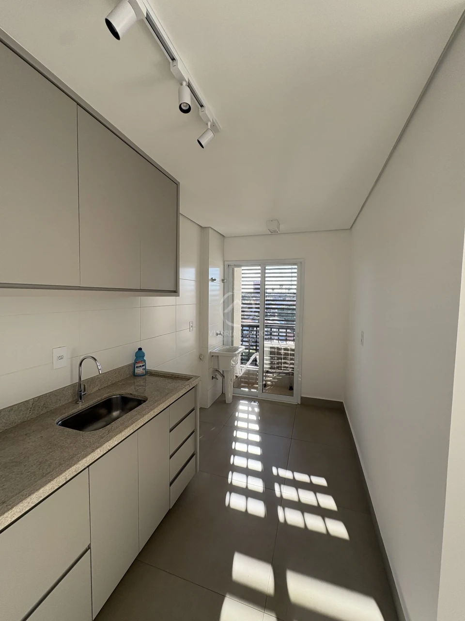 Apartamento À Venda E Locação Centro Santa Cruz Do Rio Pardo