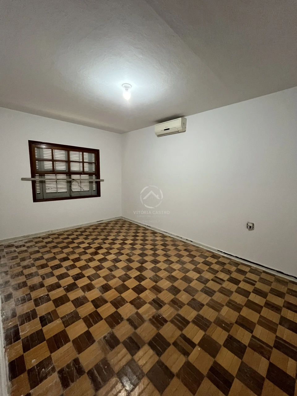IMOVEL COMERCIAL COM SALAS