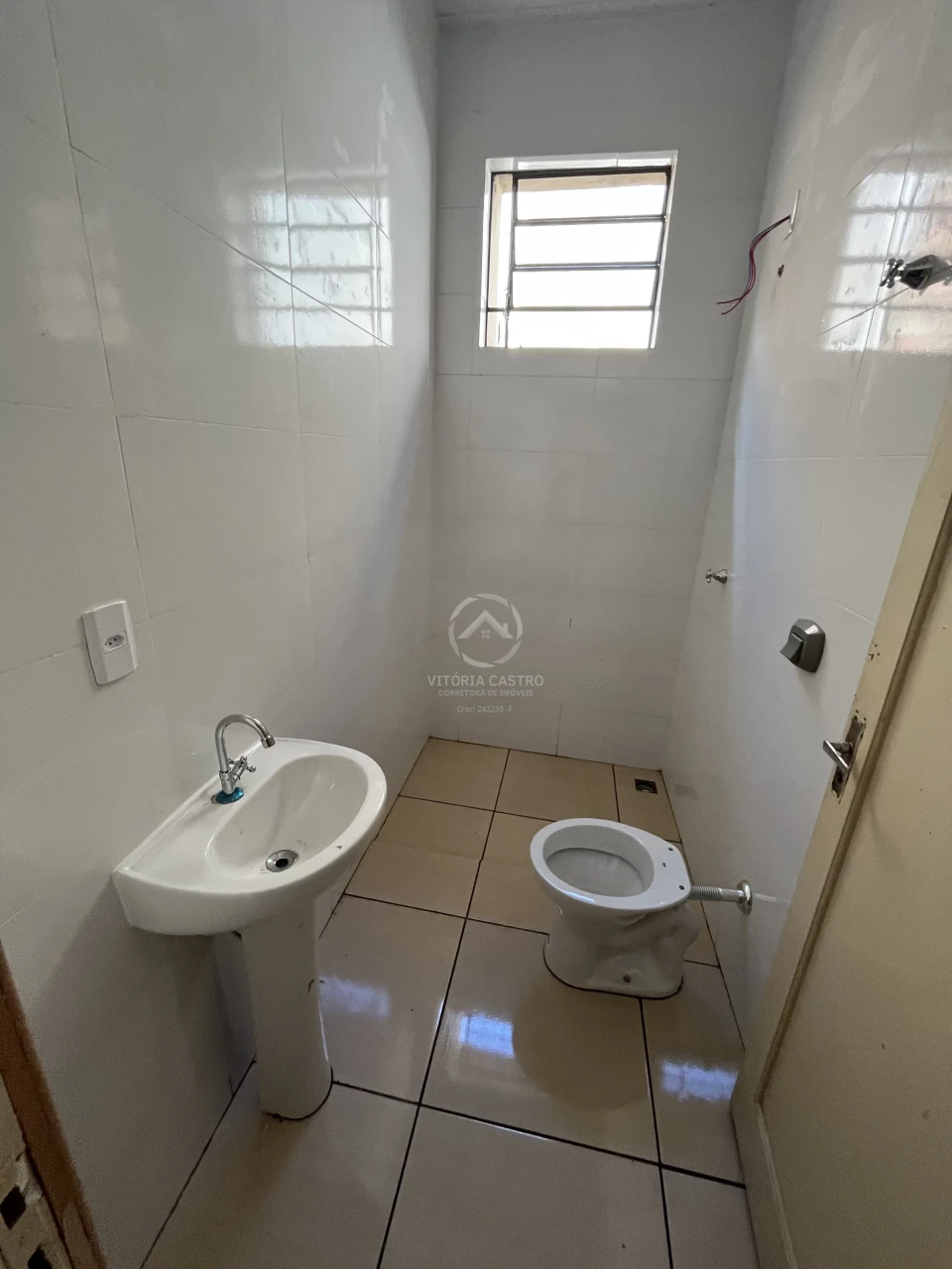 IMOVEL COMERCIAL
