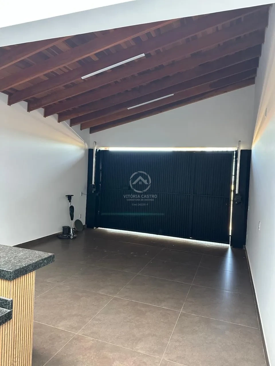 IMOVEL RESIDENCIAL