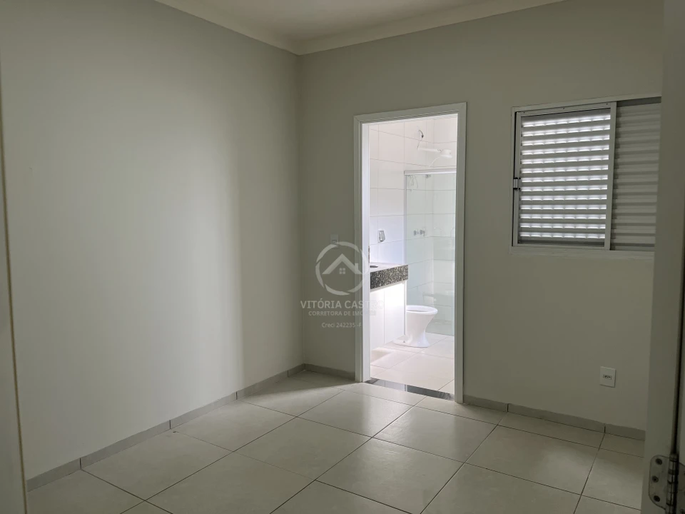 CASA NO RESIDENCIAL VIVIANE
