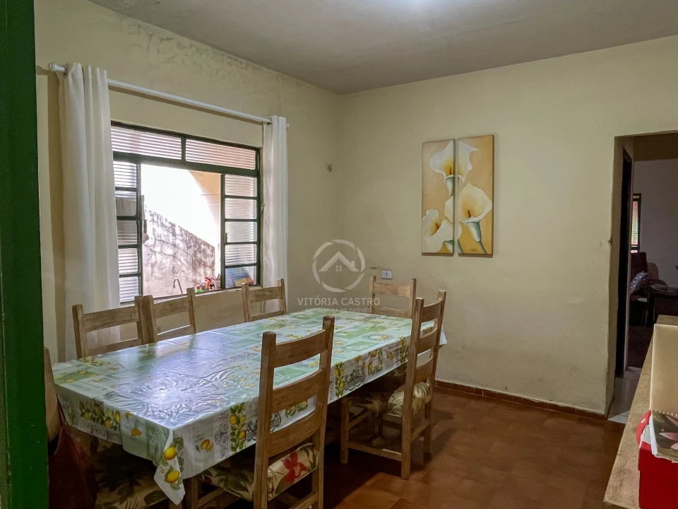 Imagens do imóveis CASA NA ESQUINA DA ESCOLA ARNALDO