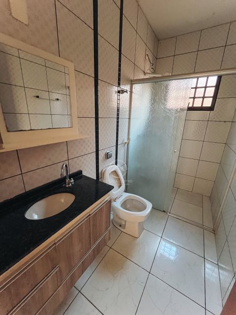 CASA DE 2 QUARTOS NO JARDIM SANTANA