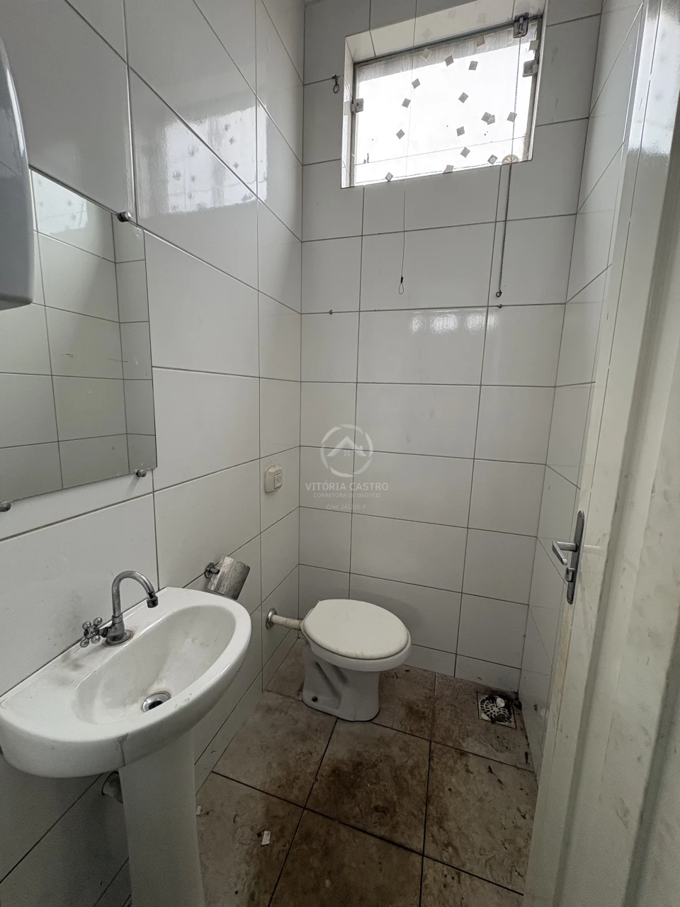 BARRACÃO COMERCIAL