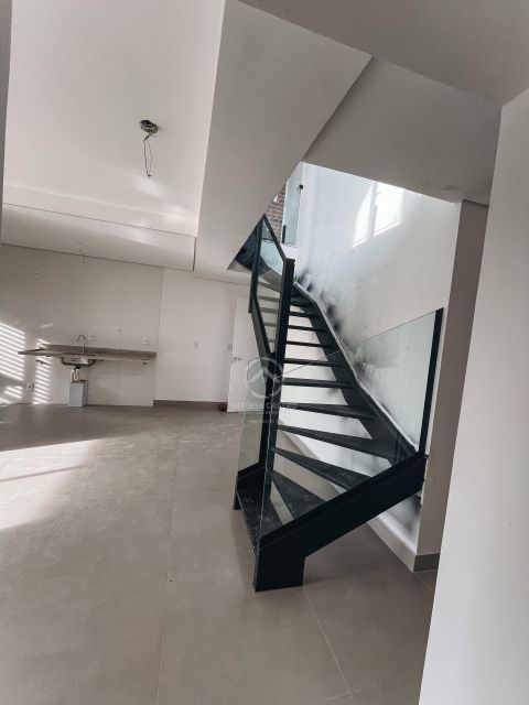COBERTURA NO RESIDENCIAL INGA! Imagens do imóveis COBERTURA NO RESIDENCIAL INGA!