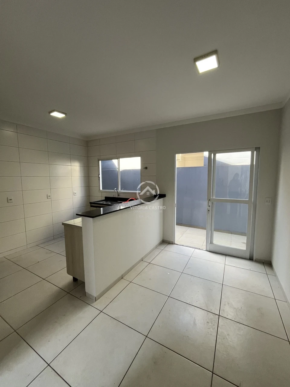 CASA NO RESIDENCIAL VIVIANE