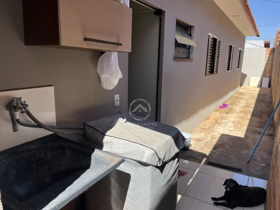 IMOVEL RESIDENCIAL