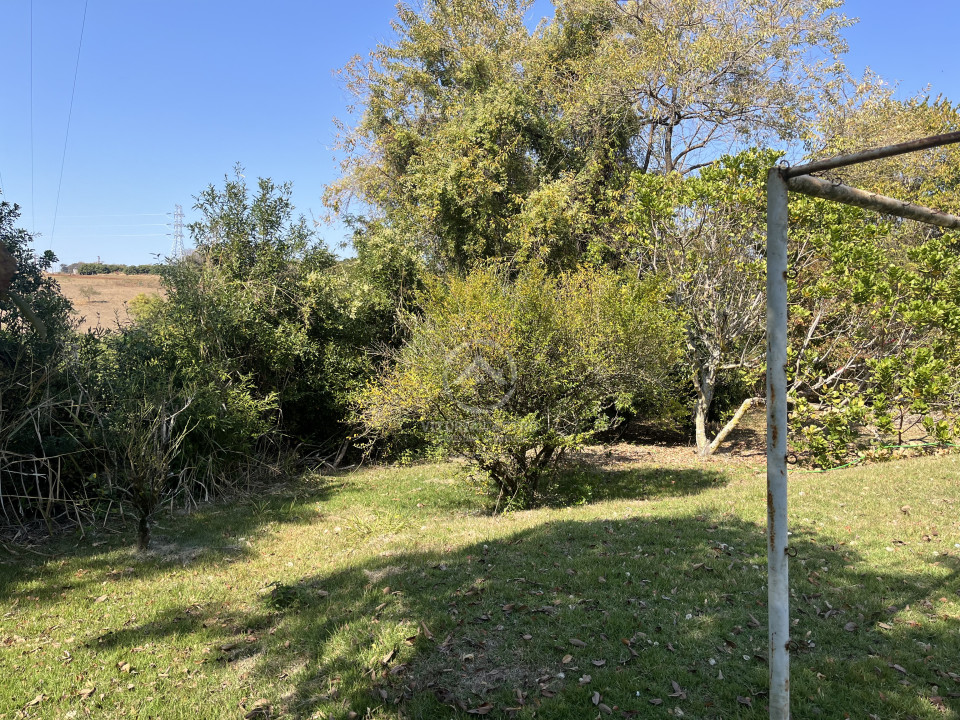 RANCHO NA BEIRA DO RIO PARDO