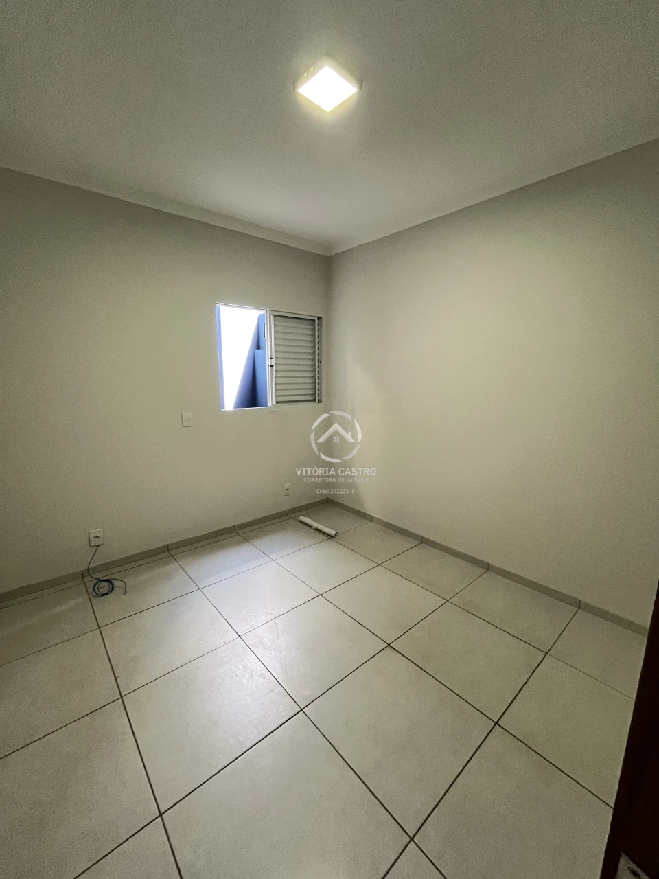 CASA NO RESIDENCIAL VIVIANE