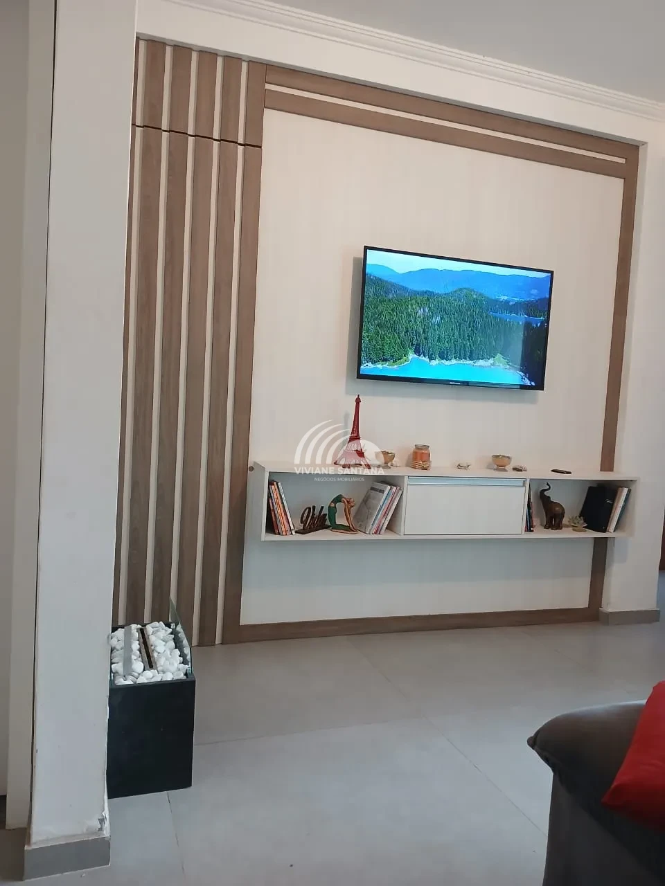 Sobrado com 2 Suítes à Venda no Rio Vermelho!