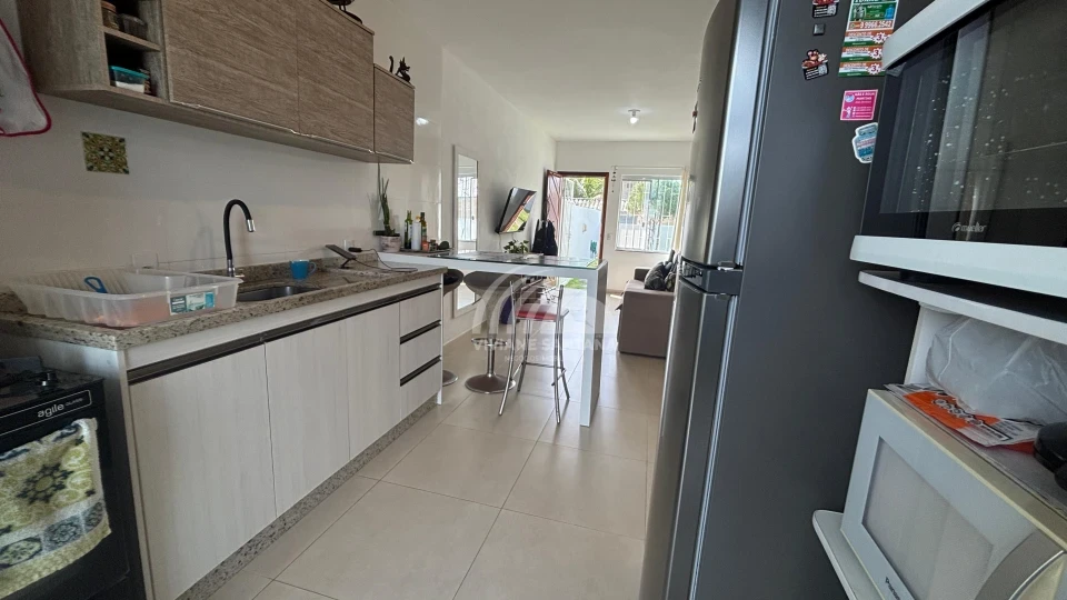 Ótima Casa com Suíte no Rio Vermelho!