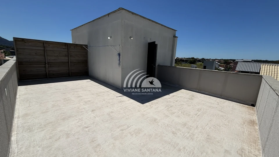 Ótimo Apartamento com Terraço para Locação no Rio Vermelho!