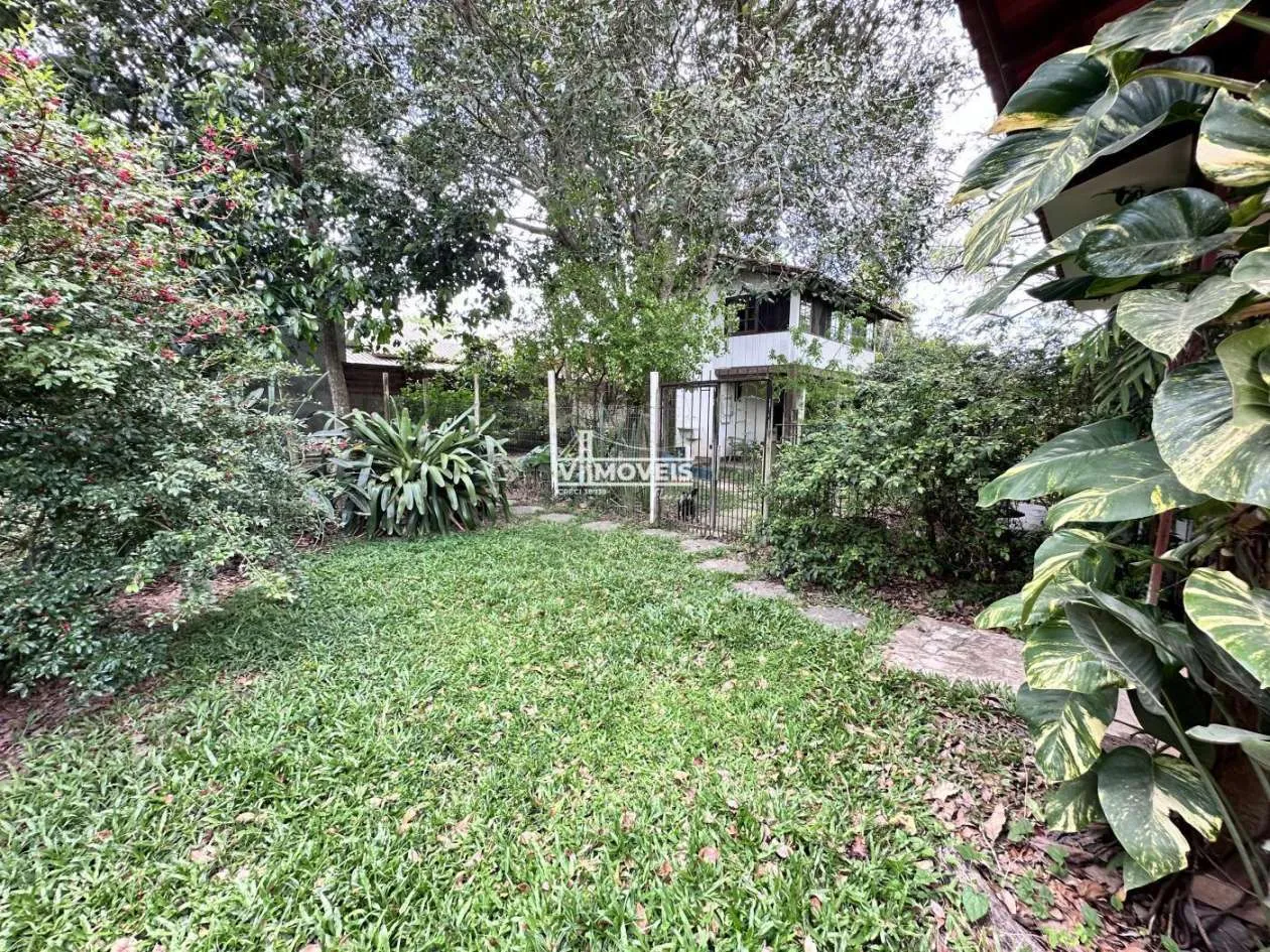 Casa para Venda em Florianópolis / SC no bairro São João do Rio Vermelho
