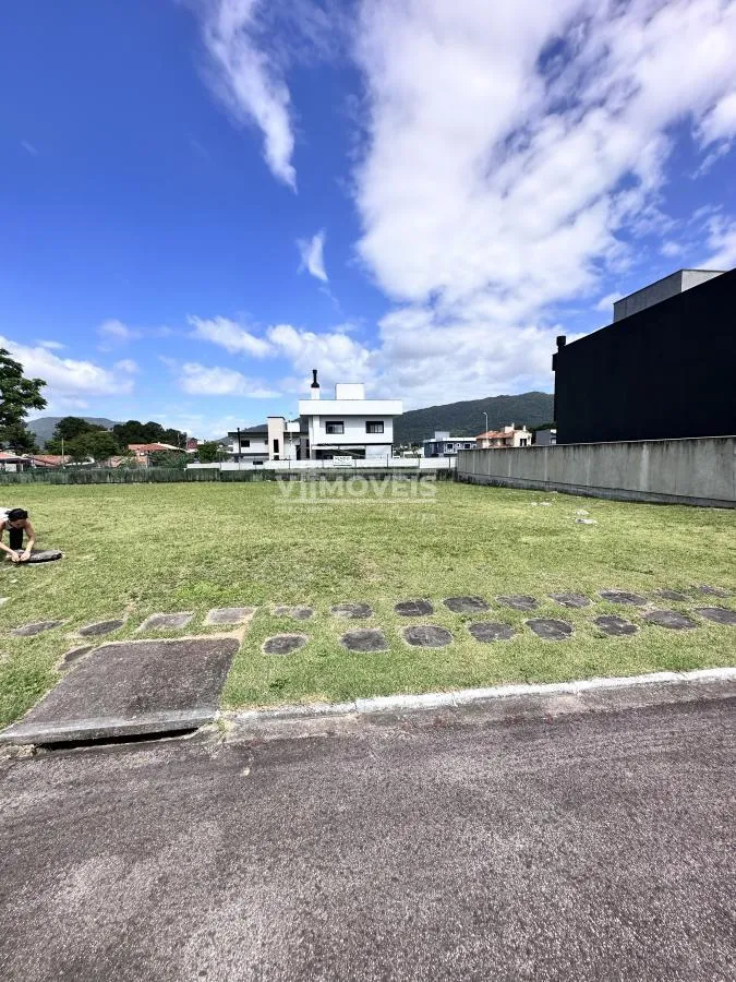 Terreno para Venda em Florianópolis / SC no bairro São João do Rio Vermelho