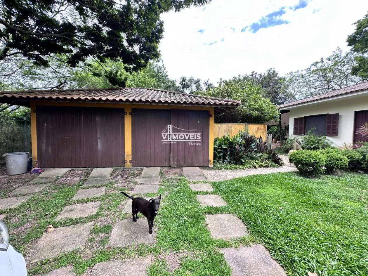 Casa para Venda em Florianópolis / SC no bairro São João do Rio Vermelho