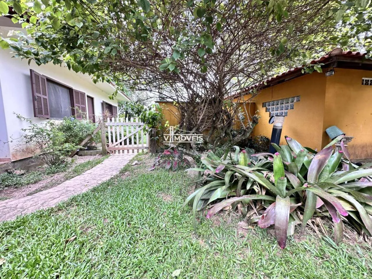 Casa para Venda em Florianópolis / SC no bairro São João do Rio Vermelho