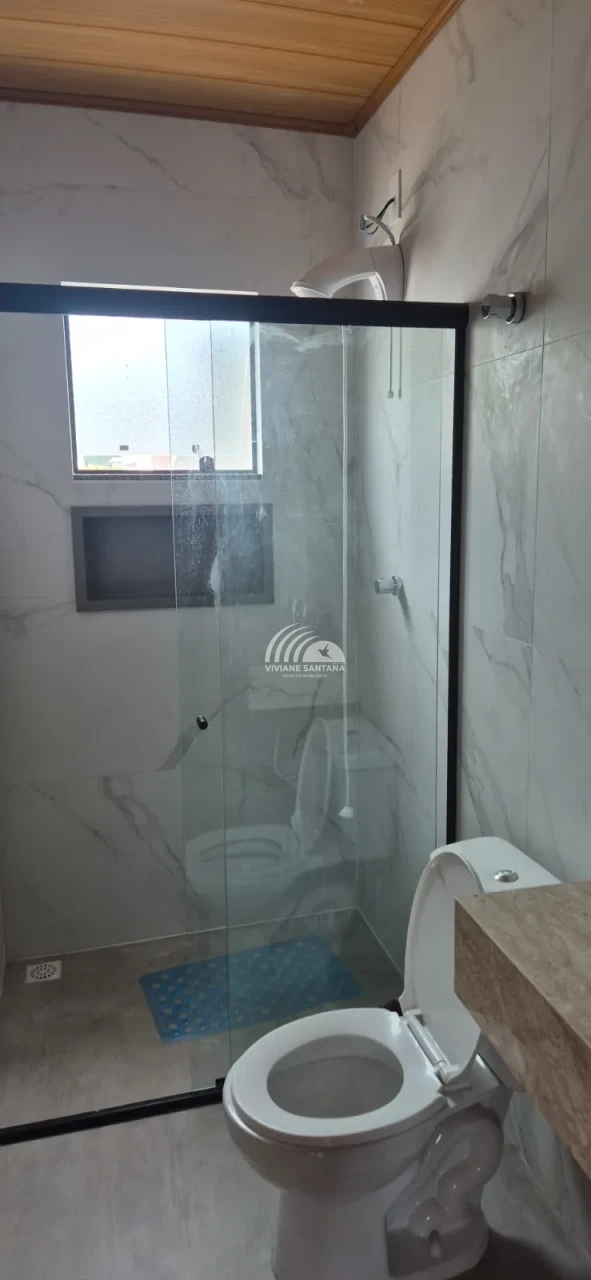 Imagens do imóveis INVESTIDOR: Casa com Studio e Apartamento no Primeiro Andar à Venda no Rio Vermelho!
