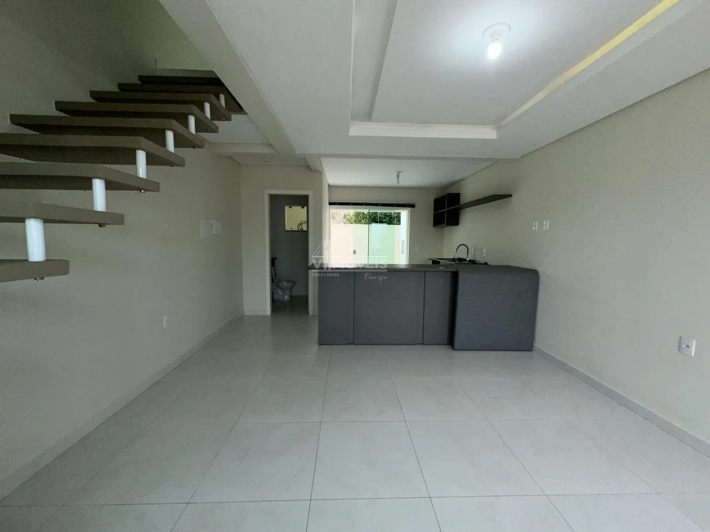 Casa para Venda em Florianópolis / SC no bairro São João do Rio Vermelho