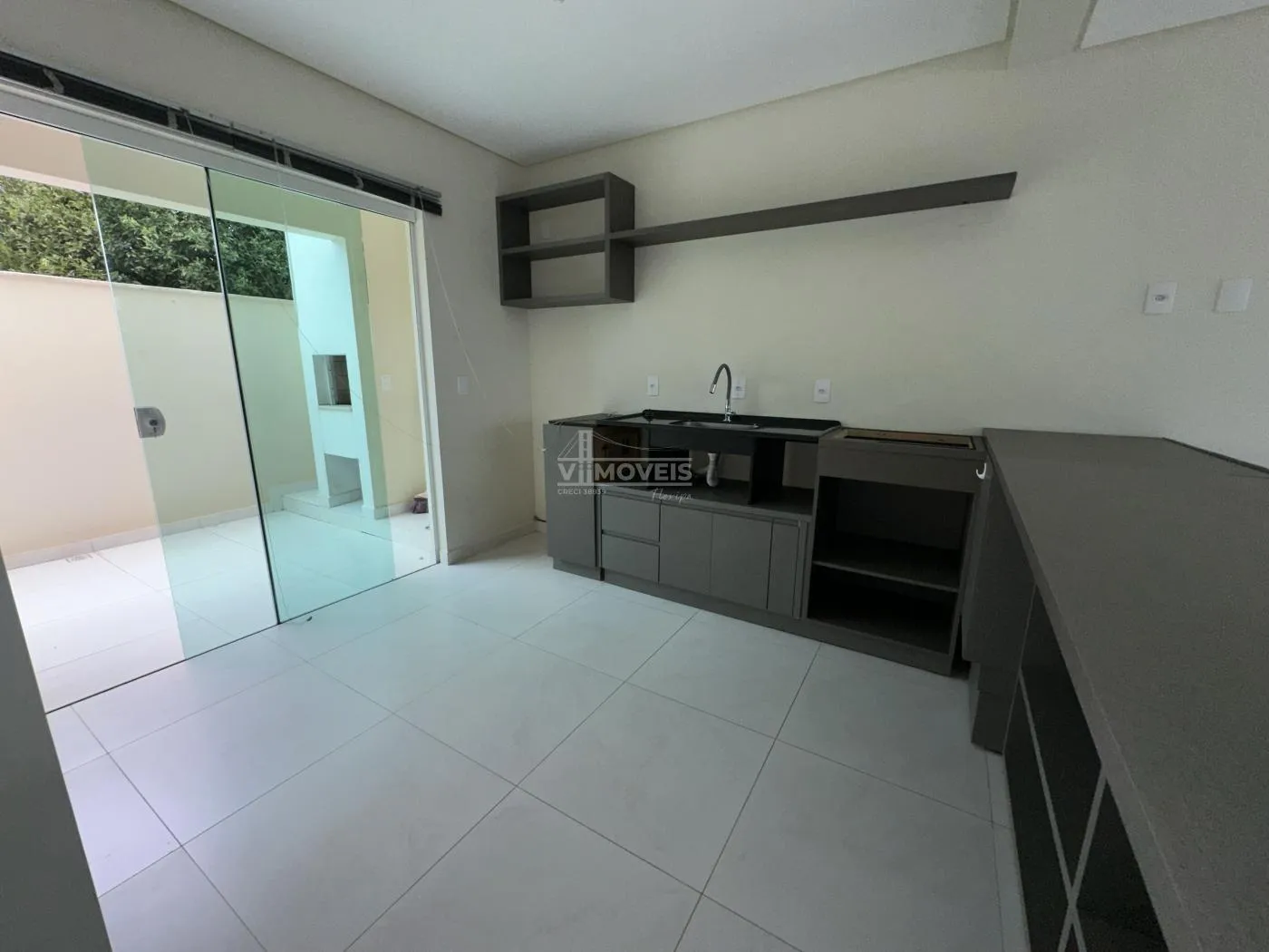 Casa para Venda em Florianópolis / SC no bairro São João do Rio Vermelho