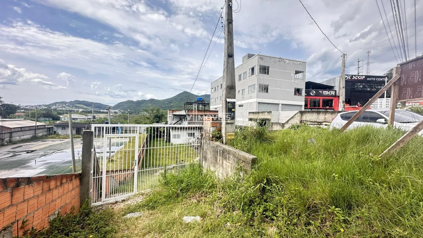 Terreno para Venda em Florianópolis / SC no bairro Ingleses do Rio Vermelho