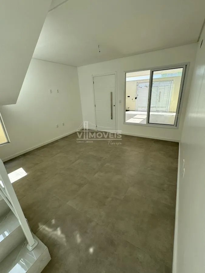 Casa para Venda em Florianópolis / SC no bairro Ingleses do Rio Vermelho