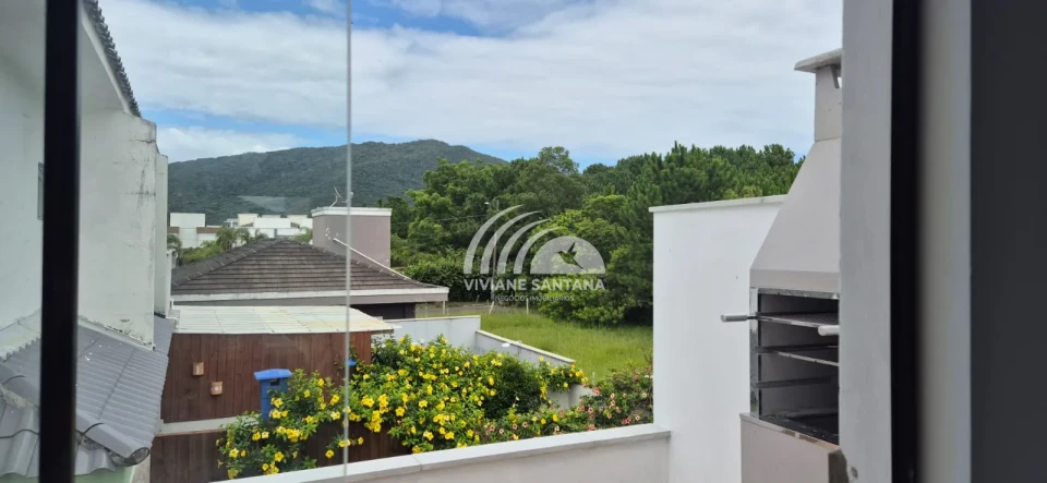 Imagens do imóveis INVESTIDOR: Casa com Studio e Apartamento no Primeiro Andar à Venda no Rio Vermelho!