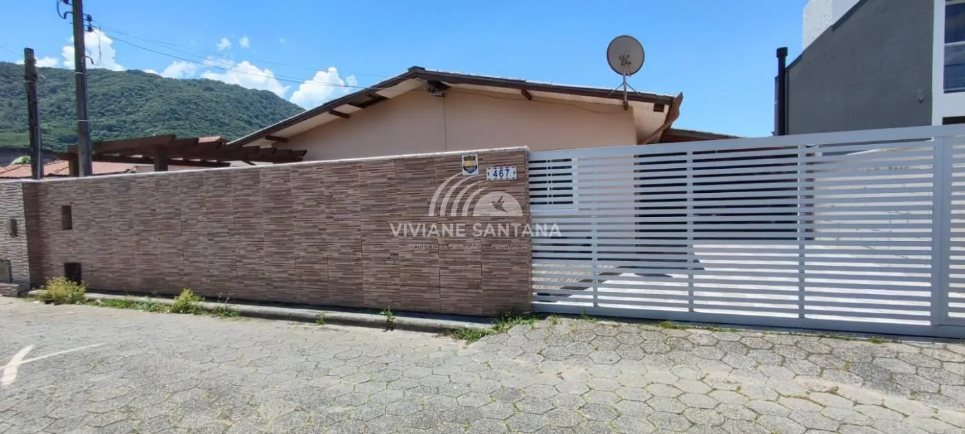 Casa para Venda em Florianópolis / SC no bairro São João do Rio Vermelho