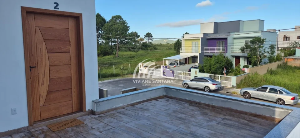 Imagens do imóveis INVESTIDOR: Casa com Studio e Apartamento no Primeiro Andar à Venda no Rio Vermelho!