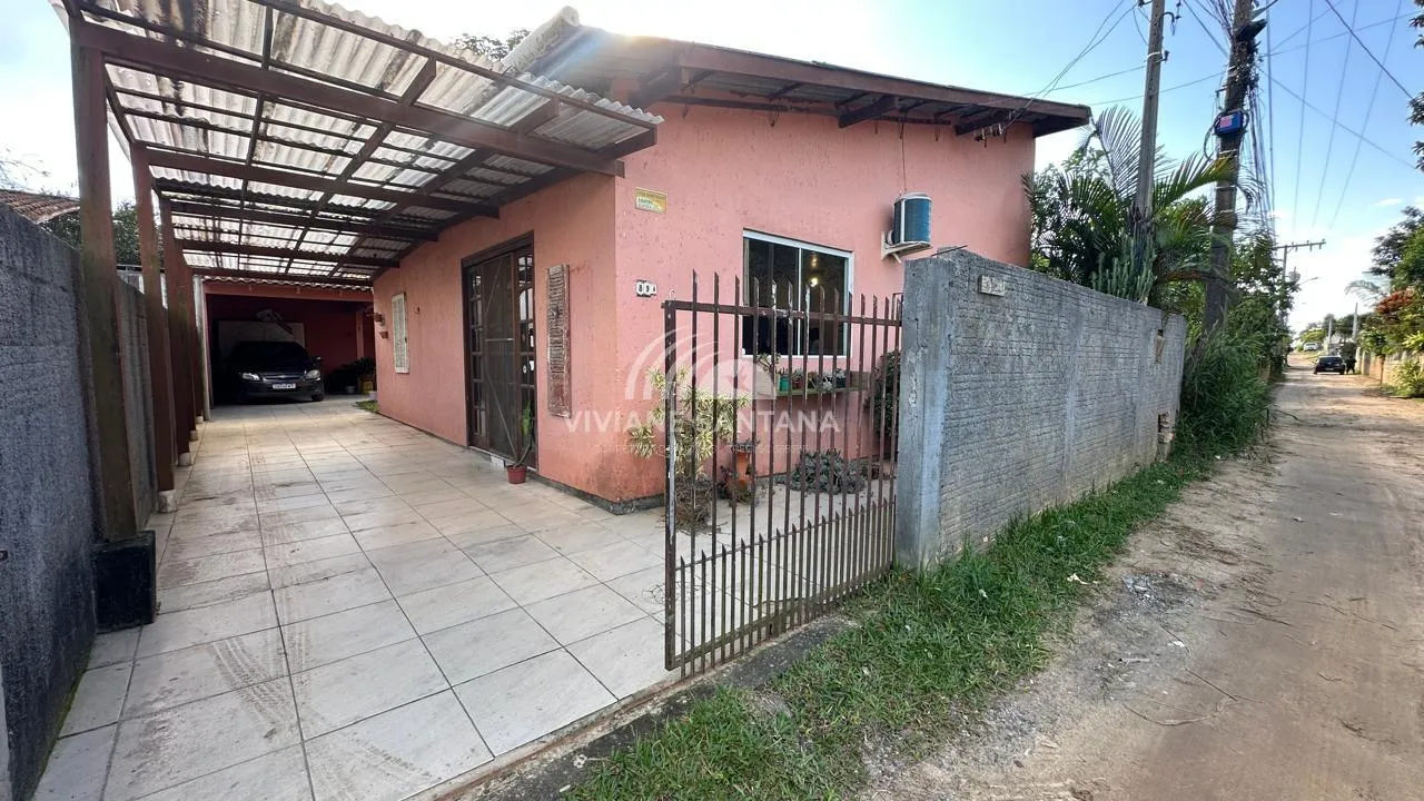 Casa para Venda no bairro São João do Rio Vermelho