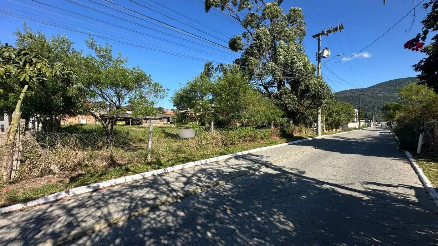 Terreno para Venda em Florianópolis / SC no bairro São João do Rio Vermelho