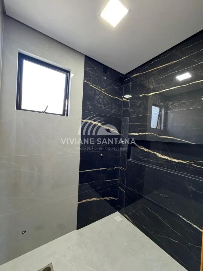 Imagens do imóveis Casa para Venda em Florianópolis / SC no bairro São João do Rio Vermelho